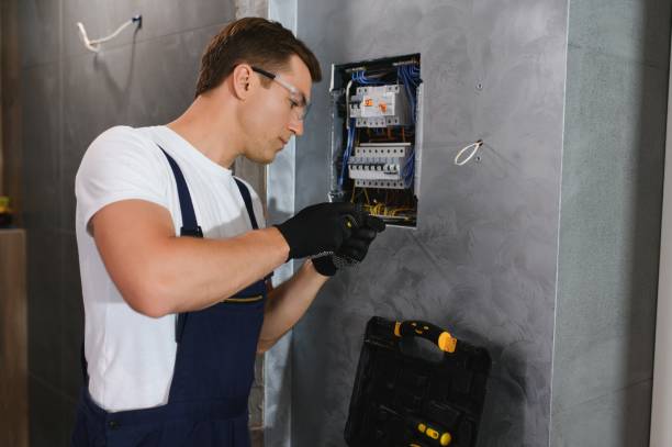 Best Commercial Electrician Services  in Pleasant Valley, WV